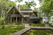 Tide's Rest · Tide's Rest-Oceanfront sleeps 6!