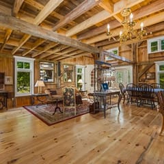 Carriage House · The Carriage House!