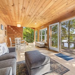 The Pond House - Waterfront!