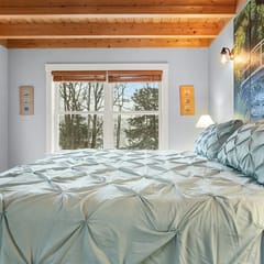 Rhumbline Cottage - NEW! Waterfront!