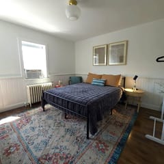Juniper Flat - NEW! Downtown Ellsworth