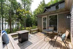 Tide's Rest · Tide's Rest-Oceanfront sleeps 6!