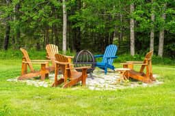 PIne and Cove House · New Spacious Acadia Home with Pool!