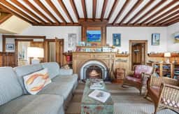 Ledgelawn · Ledgelawn – Stunning Waterfront Views!