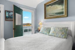 Ledgelawn · Ledgelawn – Stunning Waterfront Views!