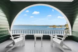 Ledgelawn · Ledgelawn – Stunning Waterfront Views!