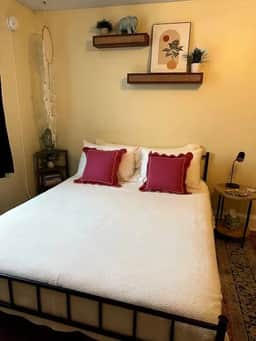 Chestnut Flat - NEW! Downtown Ellsworth