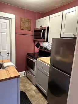 Chestnut Flat - NEW! Downtown Ellsworth