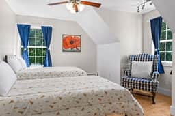 Hill View - NEW! Home in Blue Hill - Image 5