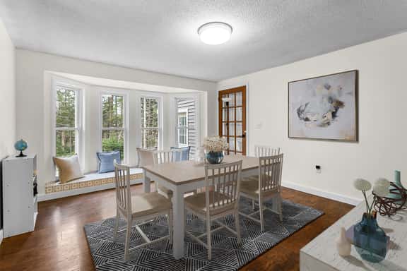 The Bayside Retreat - Image 1