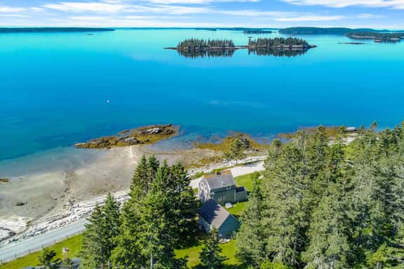 Island View Cottage - NEW! Waterfront Home in LDI - Image 1