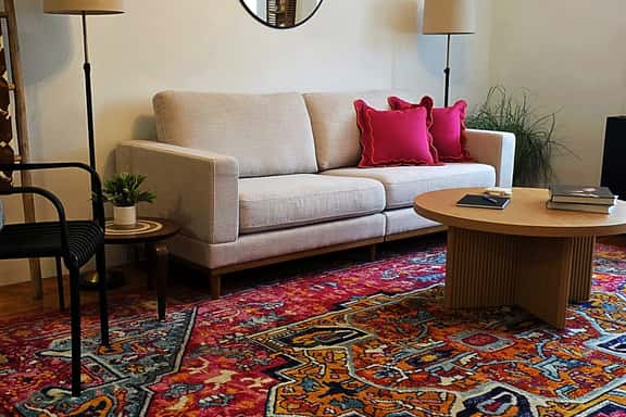 Marigold Flat - NEW! Downtown Ellsworth - Image 1