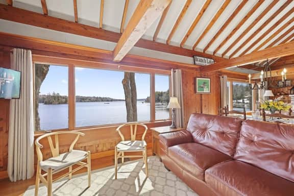 Lakeside Lodge · Lakeside Lodge!