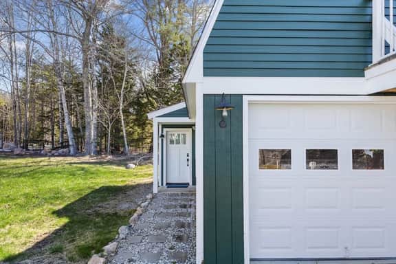 Lone Star · Lone Star-New! Sleep 8 in Seal Harbor!