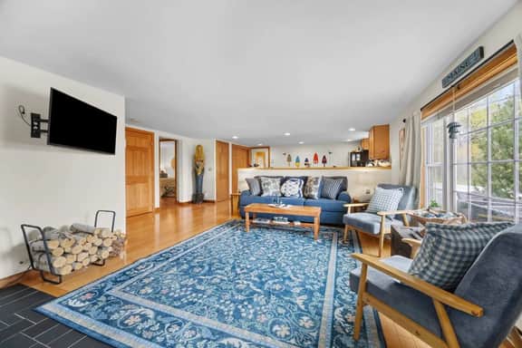 Sand Cove Cottage · Sand Cove Cottage-New!