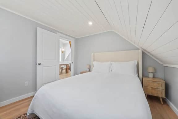 Cove & Cottage · Cove & Cottage at Newbury Neck