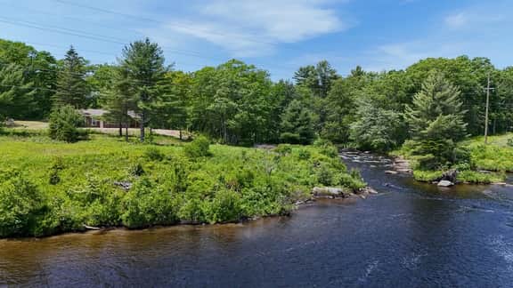 Shoreline Solace - Waterfront! Close to Acadia!