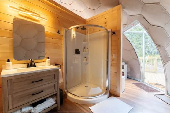 Nova Nook 1 · Nova Nook-Mirror Dome with Private Bathroom