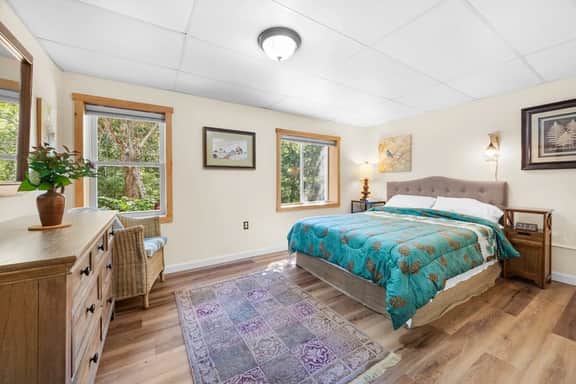 Summit Sanctuary – Minutes to Downtown Blue Hill!