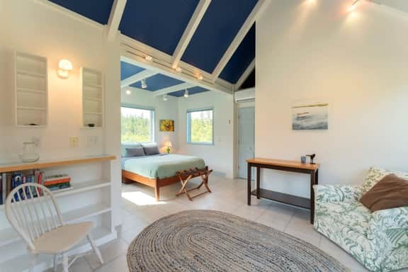 Wonderland Home · Wonderland Home | 2BR retreat, mins to Acadia