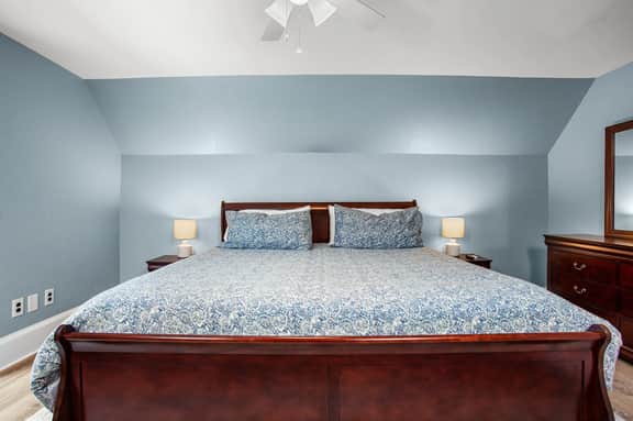Gateway Retreat-New, In town!