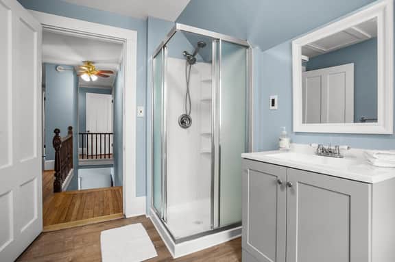 Gateway Retreat-New, In town!