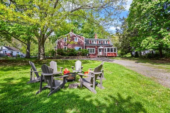 The Red Maine House - A Historic Property