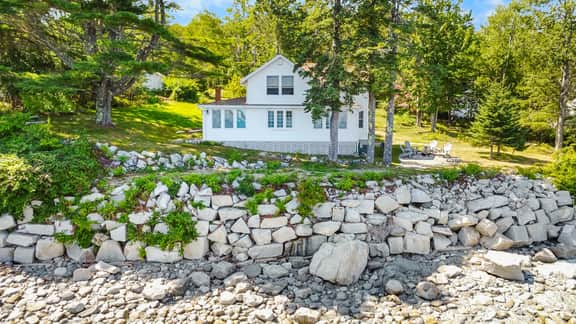 The Lookout - NEW! Waterfront in Lamoine - Image 3