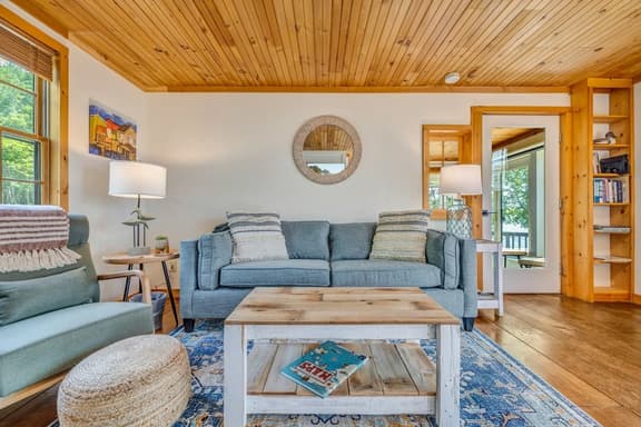 Bayside Shores · Bayside Shore Cottage-New!