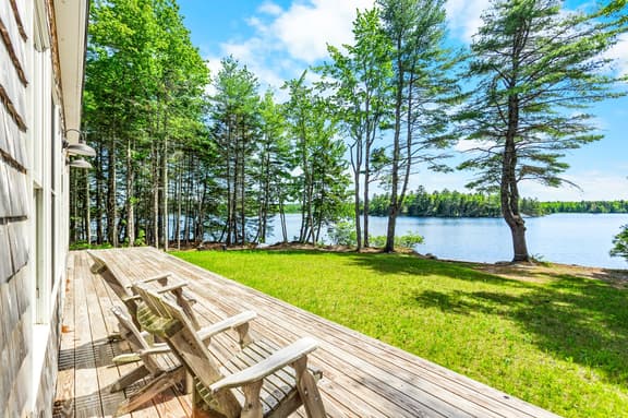 Toddy View - NEW! Waterfront Home on Toddy Pond